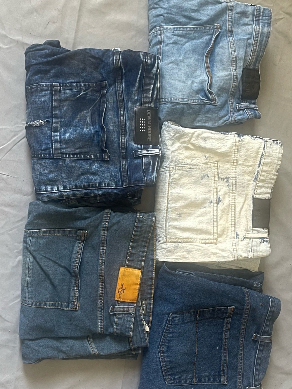 Men's Relaxed Jeans 5 Pack Bundle— Blue, Light Blue & White Styles
